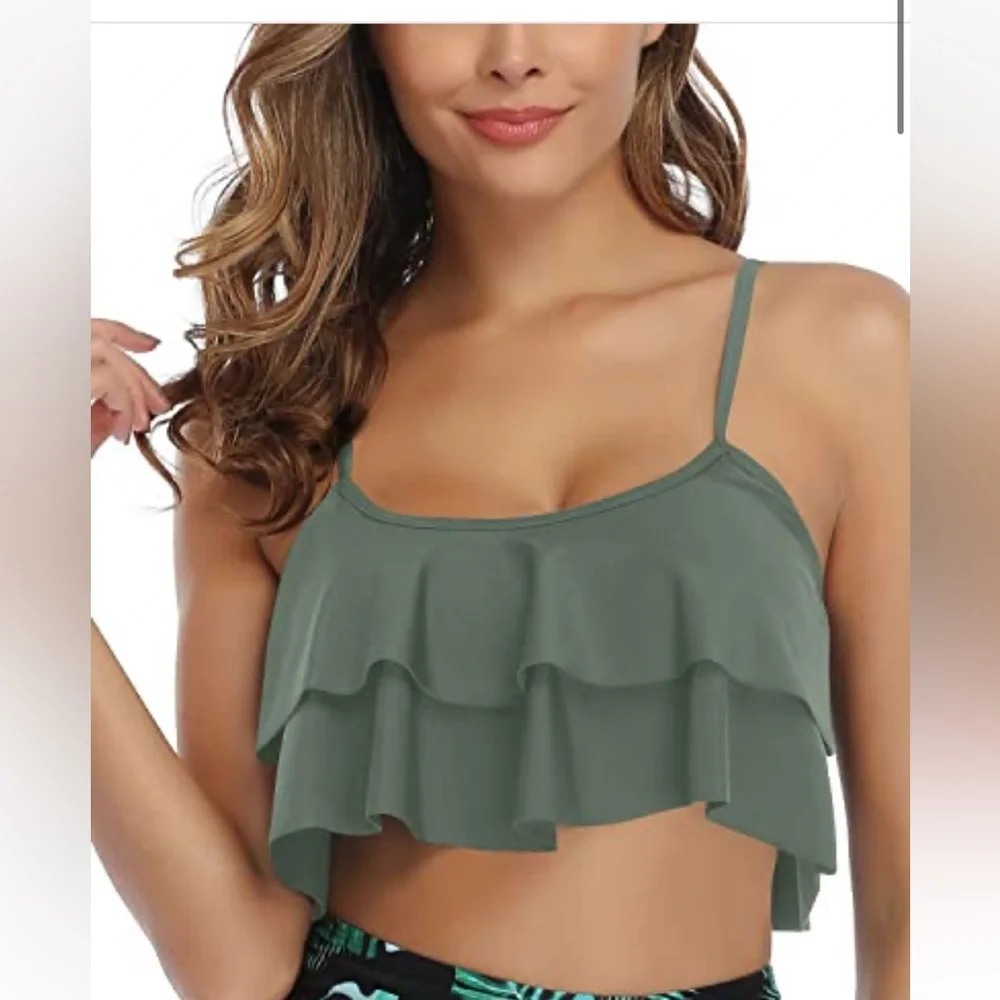 ruffle feminine khaki green swim bra size Large new